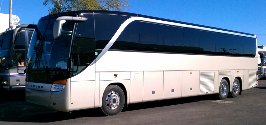 61 passenger coach bus parking